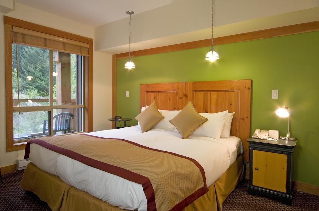 Hotel Lodging Ovations Whistler Zewnętrze zdjęcie