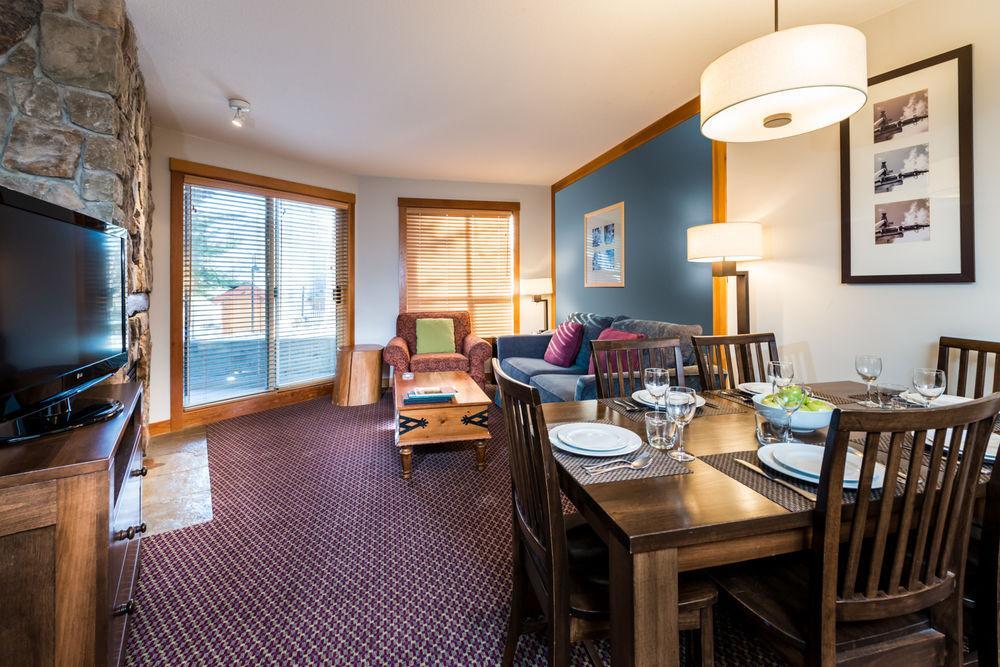 Hotel Lodging Ovations Whistler Zewnętrze zdjęcie