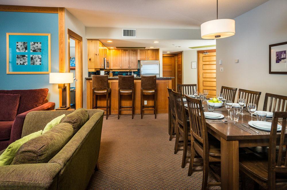 Hotel Lodging Ovations Whistler Zewnętrze zdjęcie
